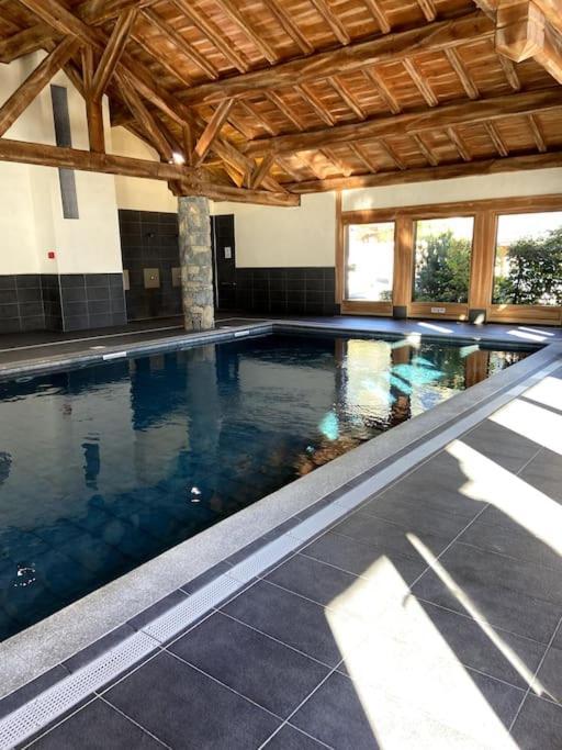Three Bedroom Apartment, Samoens, Grand Massif Buitenkant foto